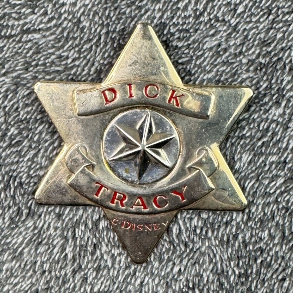 Disney Dick Tracy Star Badge Pin 1990 Movie Promo Metal Gold Tone Detective 2"